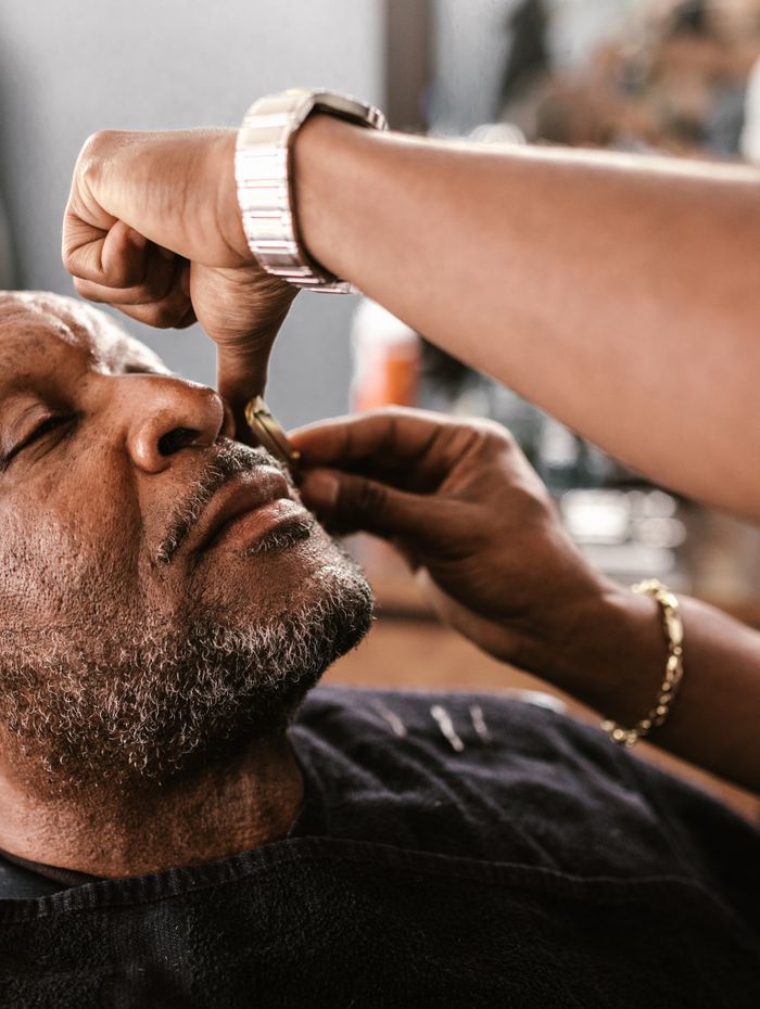 Jonas Lindahl, fade och maskinrakt på Ekblom Barber